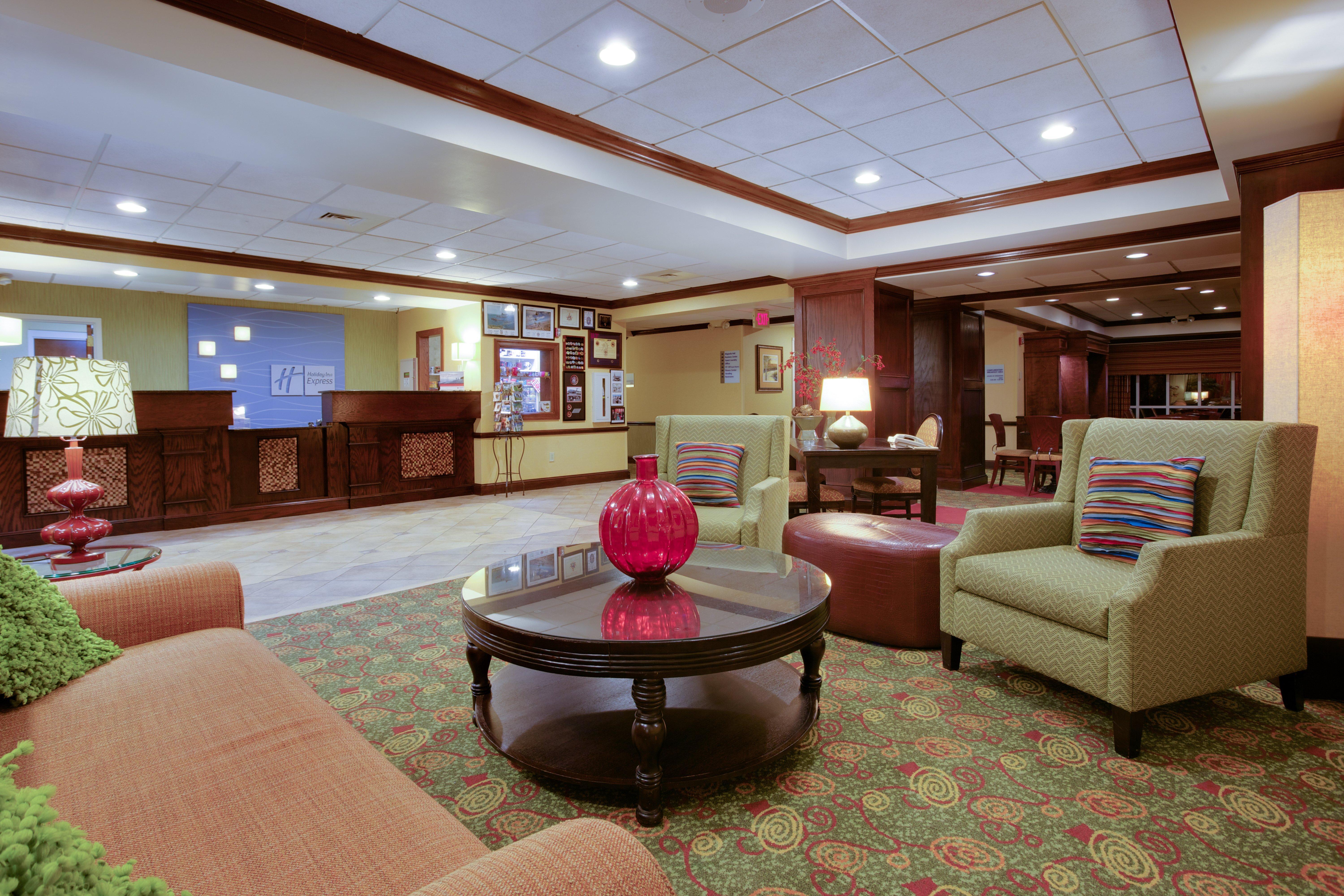 Holiday Inn Express Hotel & Suites Charleston-Ashley Phosphate By Ihg North Charleston Exterior foto