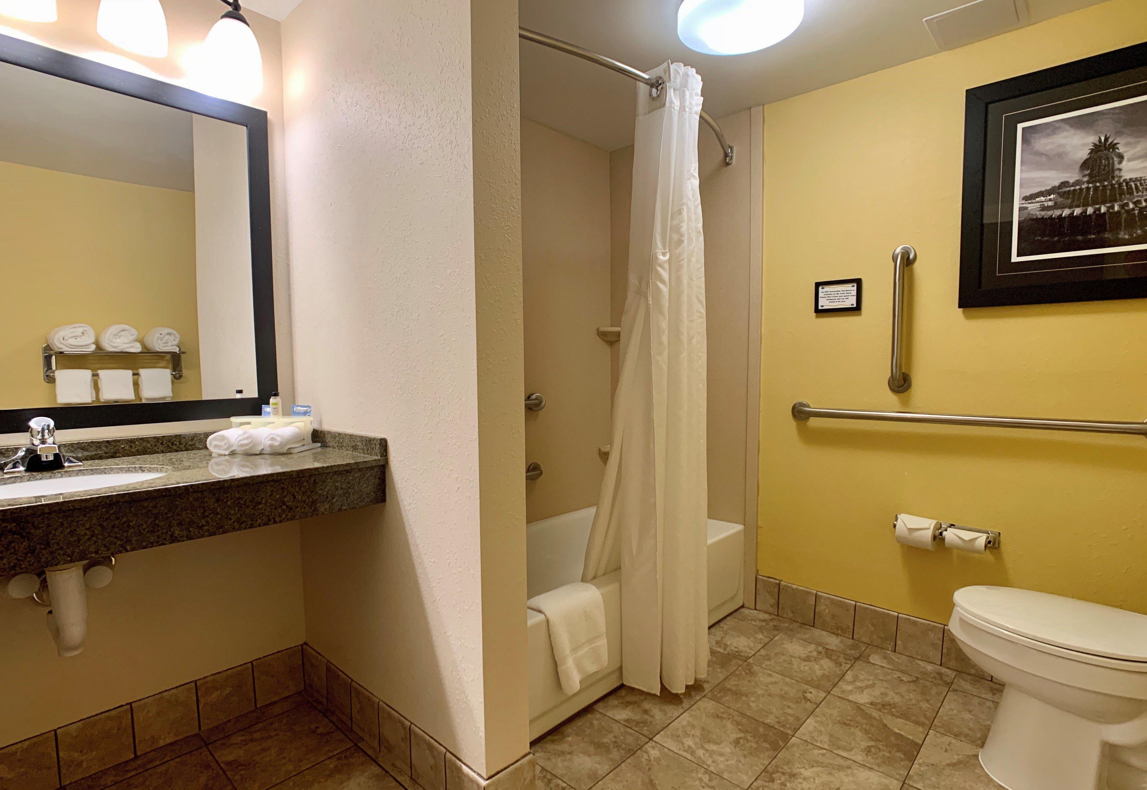 Holiday Inn Express Hotel & Suites Charleston-Ashley Phosphate By Ihg North Charleston Exterior foto