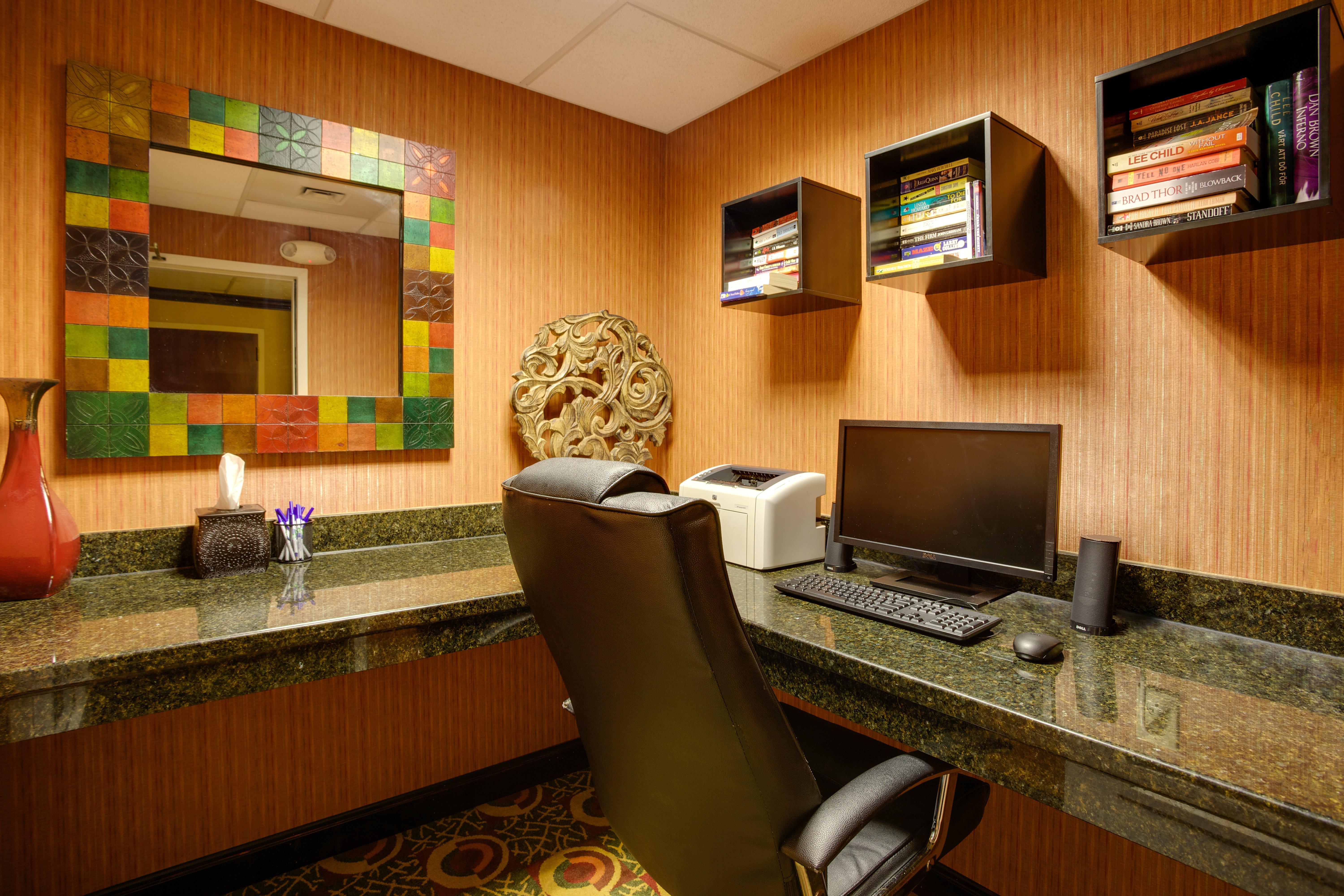 Holiday Inn Express Hotel & Suites Charleston-Ashley Phosphate By Ihg North Charleston Exterior foto
